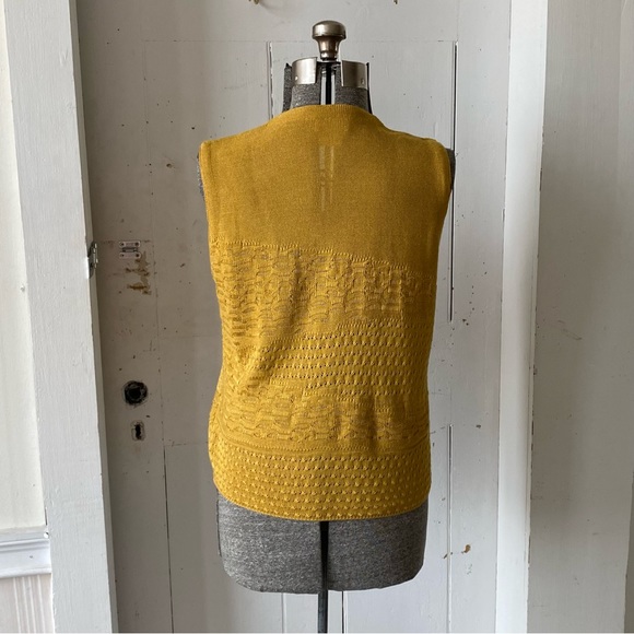 Gispa Open Weave Knit Sweater Vest Dark Academia - Picture 3 of 10